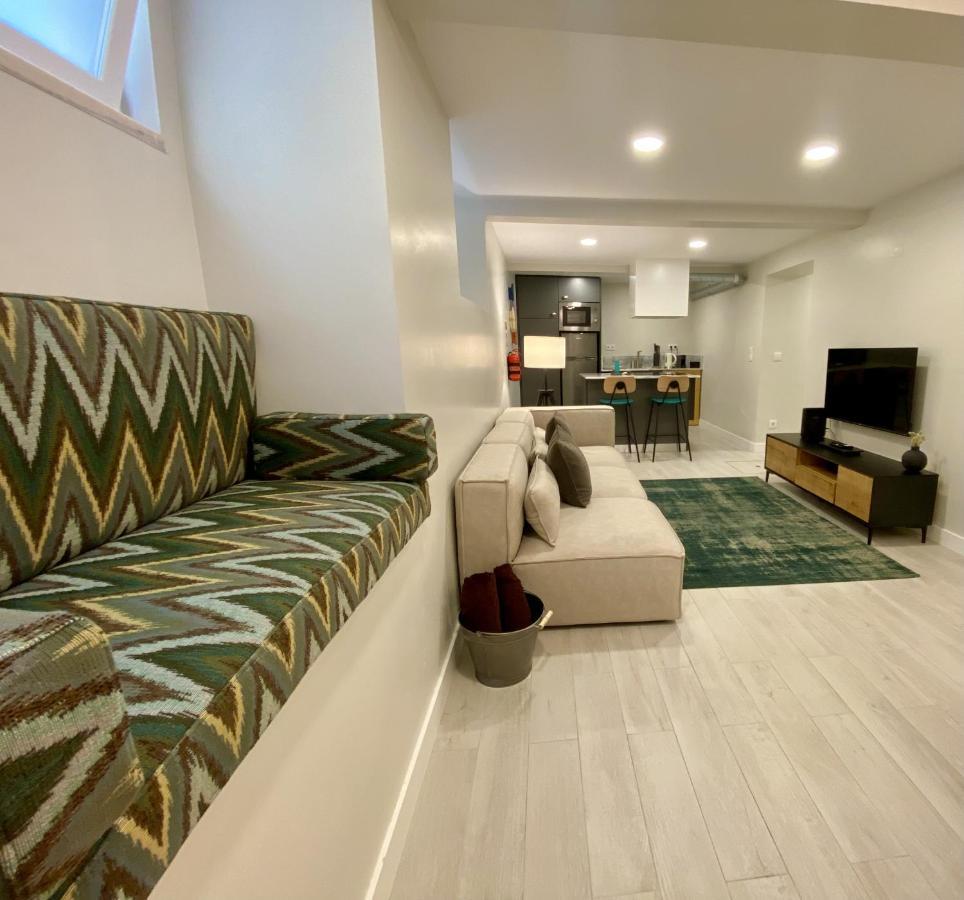Canarios Apartments Cardal - Ll ลิสบอน ภายนอก รูปภาพ
